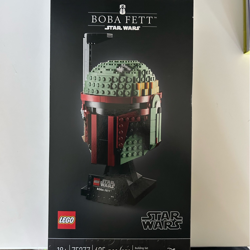 LEGO (75277) Star Wars Boba Fett Helmet New Sealed Retired Set Collectible